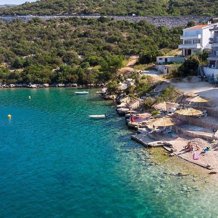 Beautiful Fully Renovated Apartment By The Sea, Large Balcony With Enchanting Views Neum Esterno foto