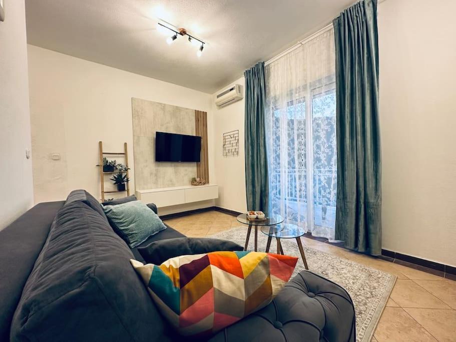 Beautiful Fully Renovated Apartment By The Sea, Large Balcony With Enchanting Views Neum Esterno foto